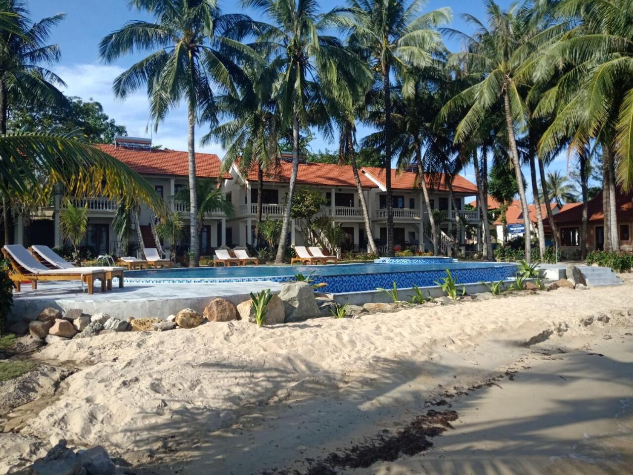 Phu Quoc Kim 2 Beach Front Resort Exterior photo